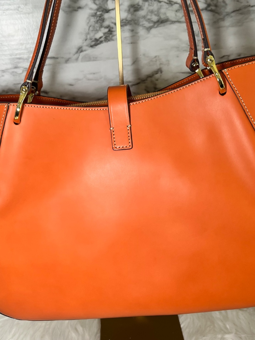 Dooney Bourke Alto Camilla - Picture 6 of 10